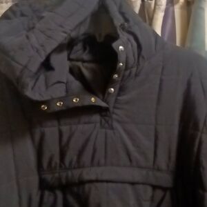 NWT FASHION black hooded puffer coat w three  front pockets Size XL